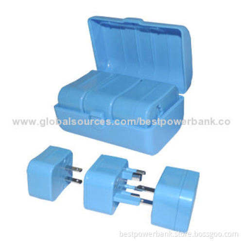 Universal travel adapter